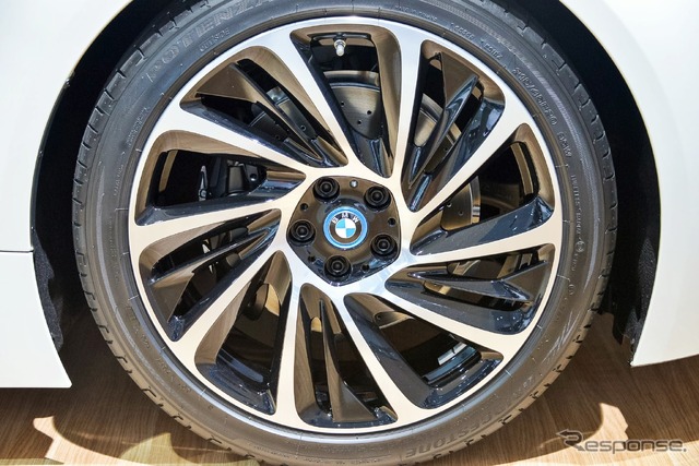 BMW i8(フランクフルトモーターショー13)