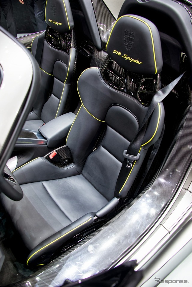ポルシェ 918スパイダー