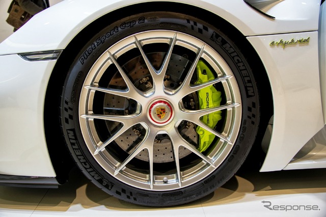 ポルシェ 918スパイダー