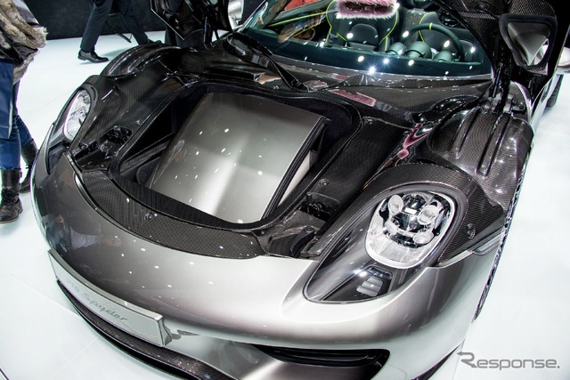 ポルシェ 918スパイダー