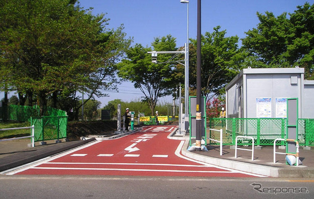 関越道・三芳PAスマートICの中間報告