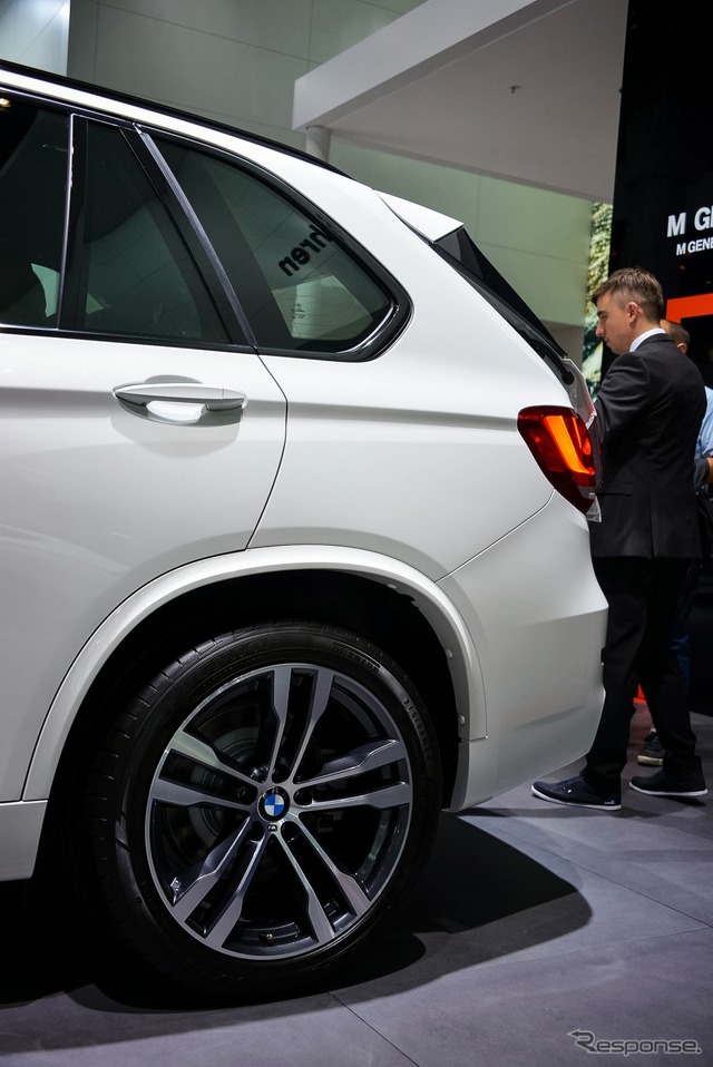 BMW X5 M50d(フランクフルトモーターショー13)