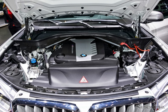 BMW X5 M50d(フランクフルトモーターショー13)