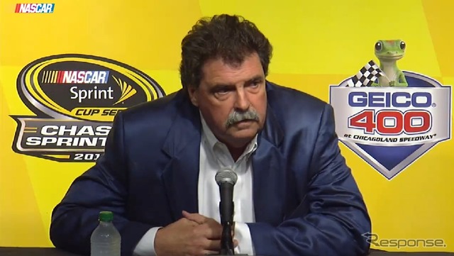 NASCARの記者会見の模様(動画キャプチャ)