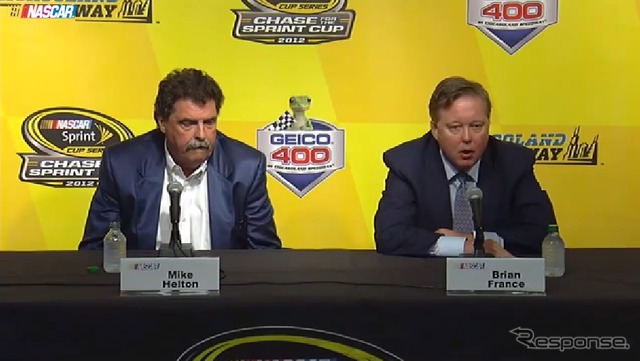 NASCARの記者会見の模様(動画キャプチャ)