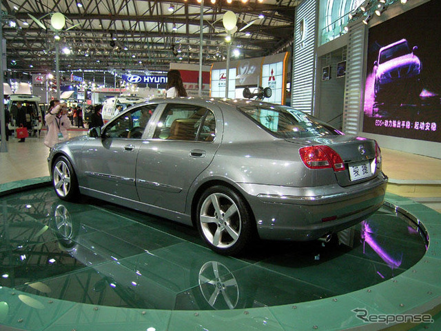 【上海モーターショー05】駿捷なセダンとは? …華晨汽車