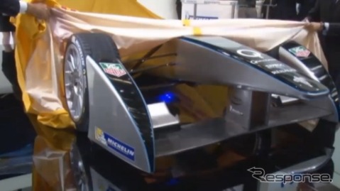 スパーク・ルノーSRT01Eの発表会(動画キャプチャ)