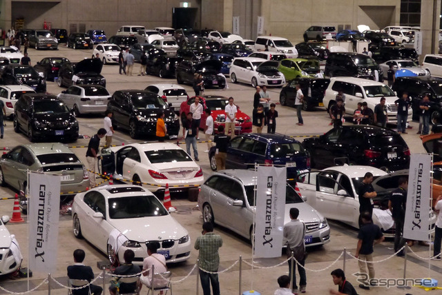 幕張メッセ 7~8ホールを埋め尽くした出展車両