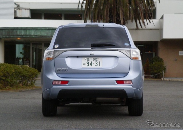 アウトランダーPHEV