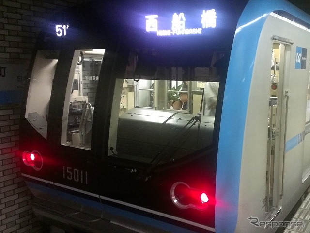 東西線は12月にダイヤ改正を実施。こちらも増発と最終列車の繰り下げを行う。