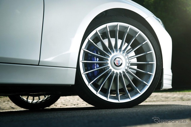 新型 アルピナ D3 Bi Turbo