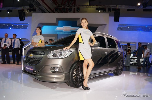 シボレーブランドの3列シート車「スピン」