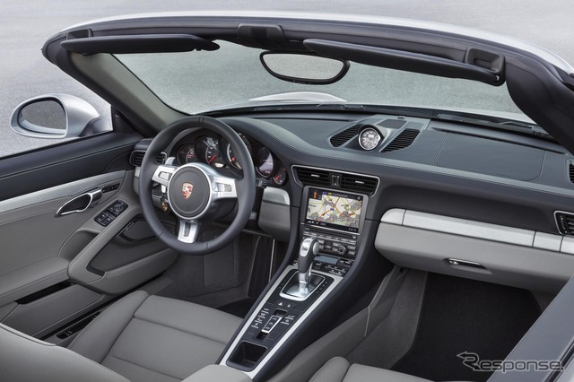 新型 ポルシェ 911ターボ カブリオレ