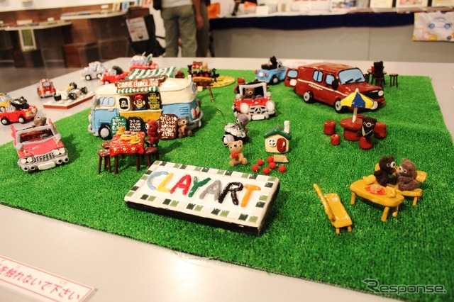 AUTOMOBILE ART EXHIBITION 2013開催 青山伸氏の作品
