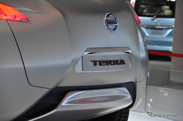 日産 TeRRA(ジャカルタモーターショー13)