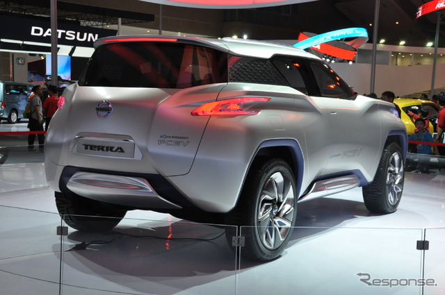 日産 TeRRA(ジャカルタモーターショー13)