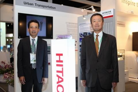 日立アジアタイランドの唐沢和男氏(右)と水谷保夫氏(左)