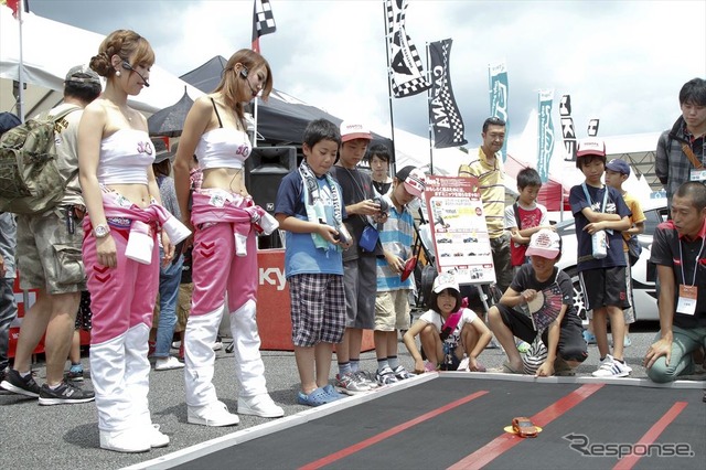「女性&ビギナーのための!JKB女子RCクラブと一緒にミニッツスクール」、10月12日開催