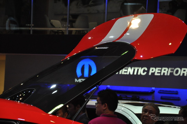 SRT バイパー(ジャカルタモーターショー13)
