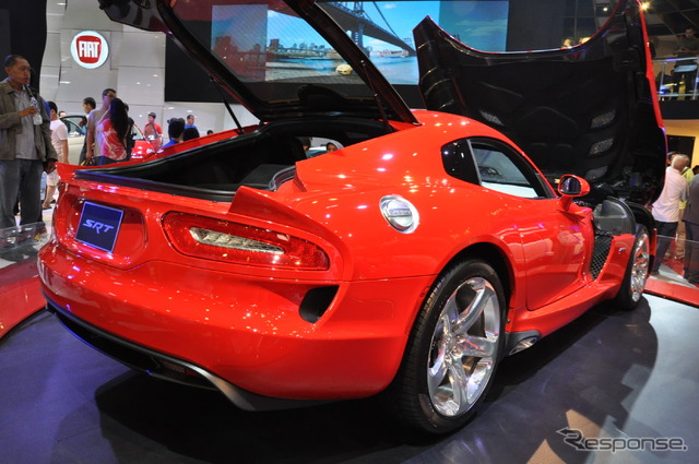 SRT バイパー(ジャカルタモーターショー13)
