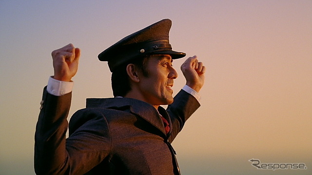 「TOYOTOWN」(トヨタウン)シリーズTV-CM「TOYOTOWN・郵便配達」篇に阿部寛さん、西尾由佳理さんが登場