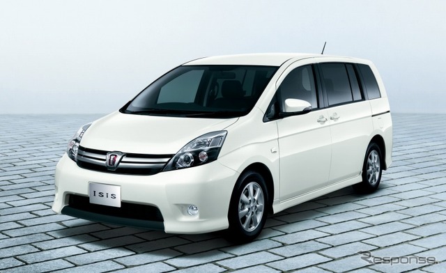 トヨタ・アイシス　特別仕様車プラタナ“V-SELECTION・Blanc”