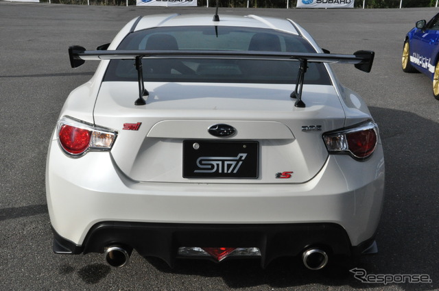 スバル BRZ tS