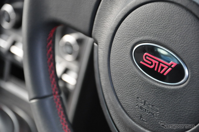 スバル BRZ tS