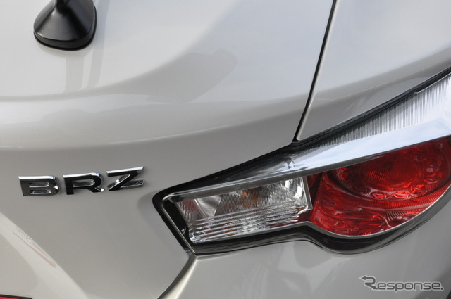 スバル BRZ tS