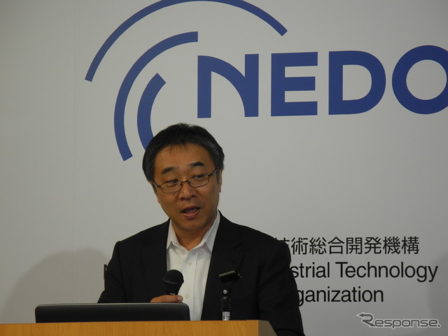NEDO、仏リヨンEVシェア実証実験、CHAdeMO式急速充電器は太陽光発電で