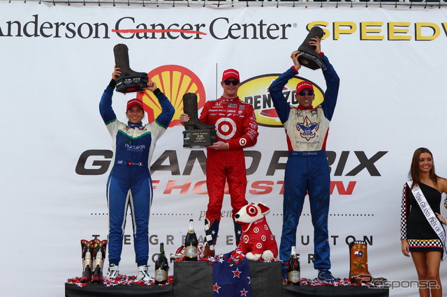第17戦ヒューストンの表彰式。写真:IndyCar