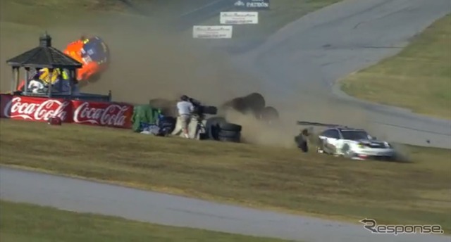 ALMS（アメリカン・ル・マン・シリーズ）で起きた2台のポルシェ911の大クラッシュ