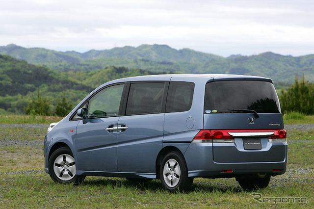 【ホンダ ステップワゴン 新型発表】3代目というより新世代ワンボックス