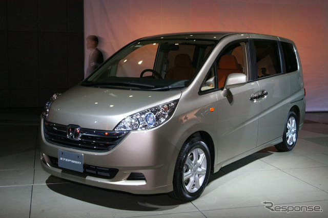 【ホンダ ステップワゴン 新型発表】シートは今回も2タイプ