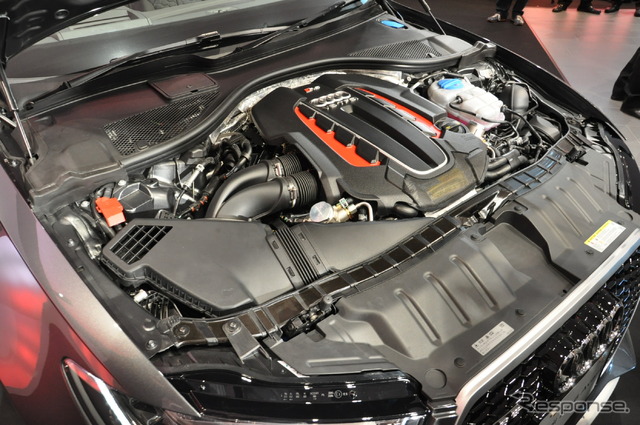 アウディ RS6 アバント