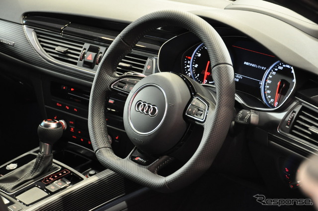 アウディ RS6 アバント