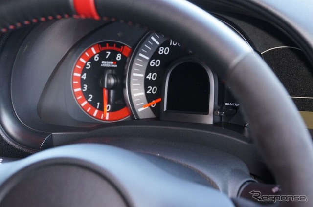 マーチNISMO (撮影車両は開発中の「NISMO S」)