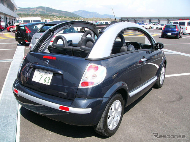 【写真蔵】シトロエン C3 プルリエルをオープンにする。