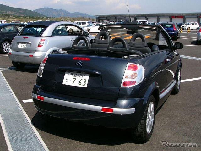 【写真蔵】シトロエン C3 プルリエルをオープンにする。