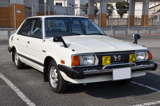 スバル レオーネ 1800 セダン GTS(AB4)