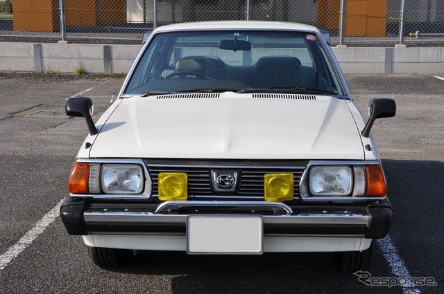 スバル レオーネ 1800 セダン GTS(AB4)