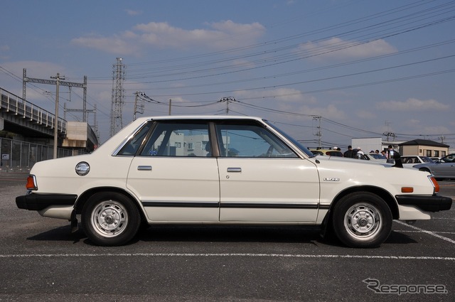 スバル レオーネ 1800 セダン GTS(AB4)