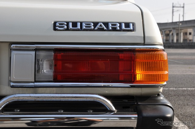スバル レオーネ 1800 セダン GTS(AB4)