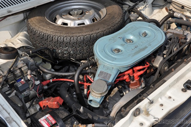 スバル レオーネ 1800 セダン GTS(AB4)