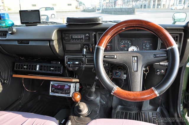 スバル レオーネ 1600 4WD エステートバン(A64)