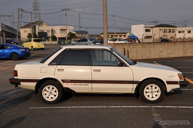 スバル レオーネ 1800 セダンRX/II(AA5)