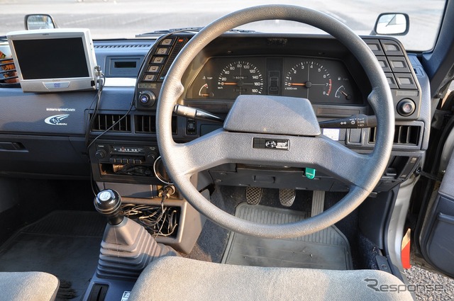 スバル レオーネ 1800 エステートバン/SG 4WD(AP5)