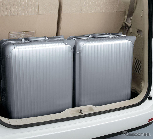 【日産 セレナ 新型発表】ラゲッジは深くて軽くなった