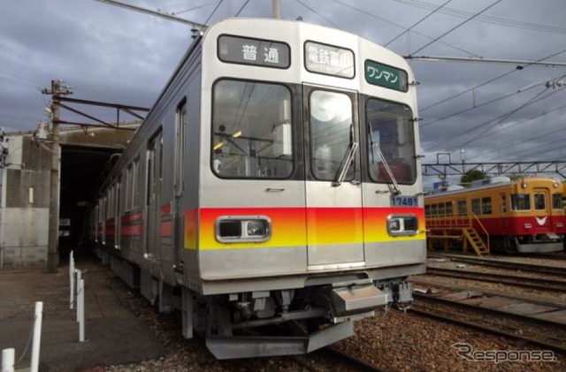 11月3日から通常運用を開始する、もと東急8590系の17480形。先頭下部にスノープラウが追加されている。