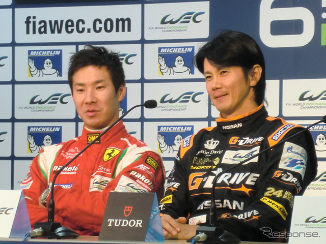 小林可夢偉（左）と中野信治。